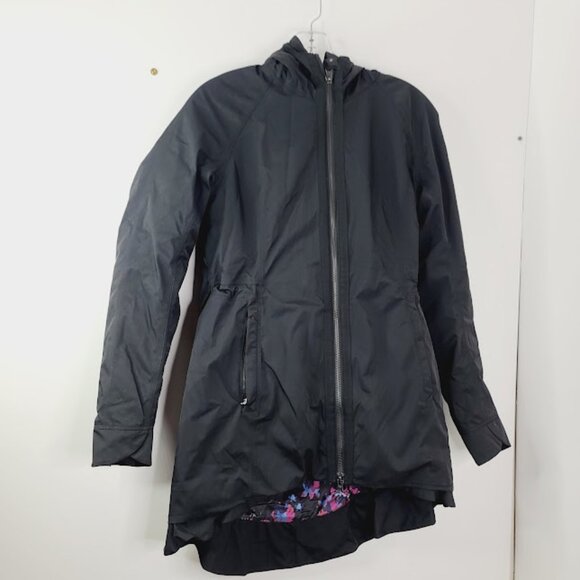 Lululemon Women's Black Rain Rebel Hooded Classic Rain Jacket Size 4 - Picture 2 of 7